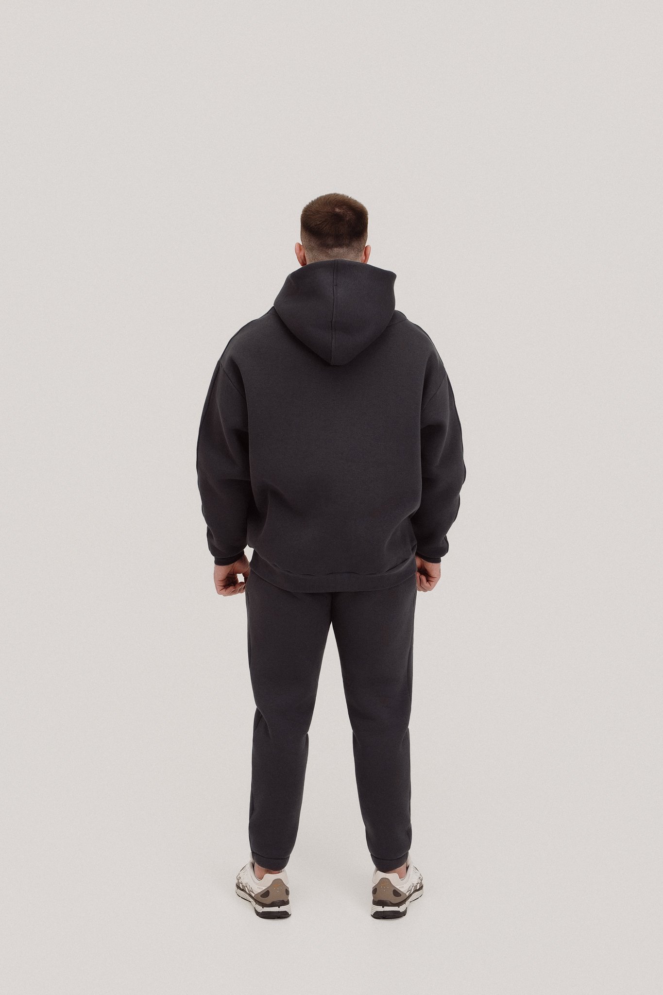 CLASSIC MAN HOODIE - Image 4