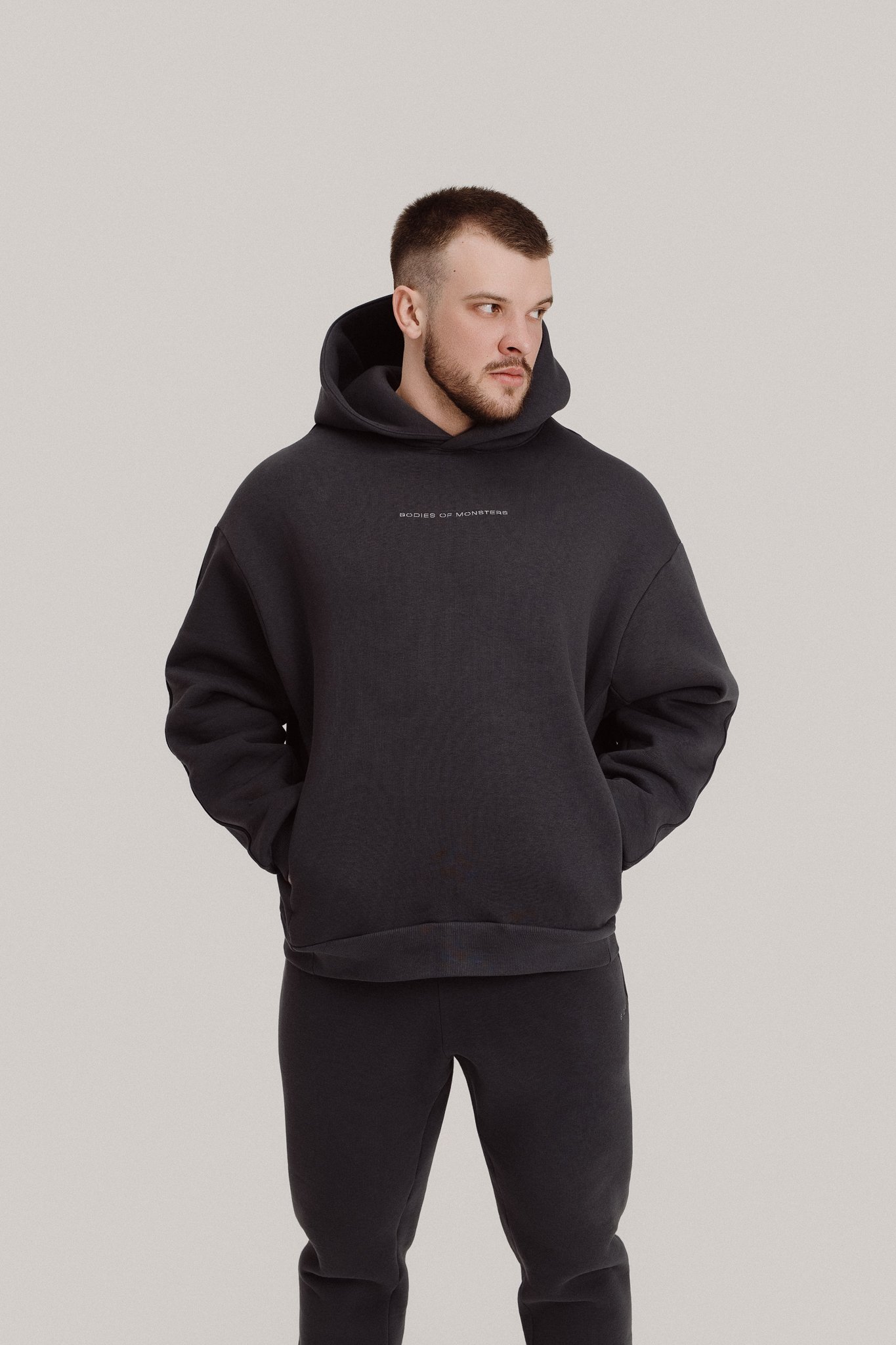 CLASSIC MAN HOODIE